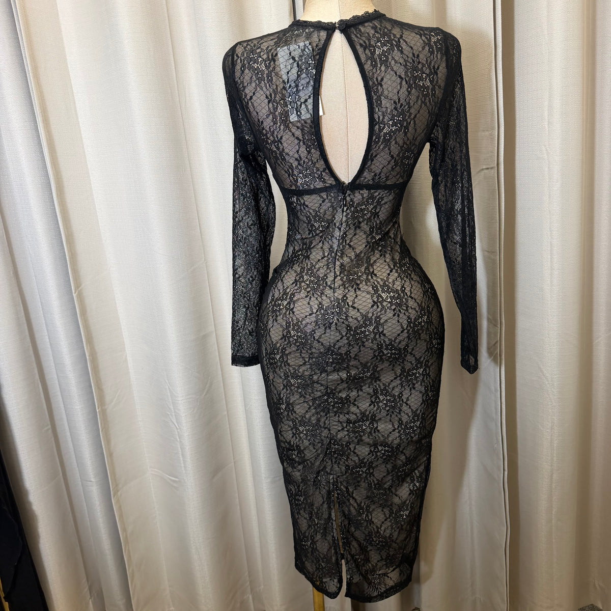 Lace  Long sleeve Sleeve Corset  Midi Dress-Black