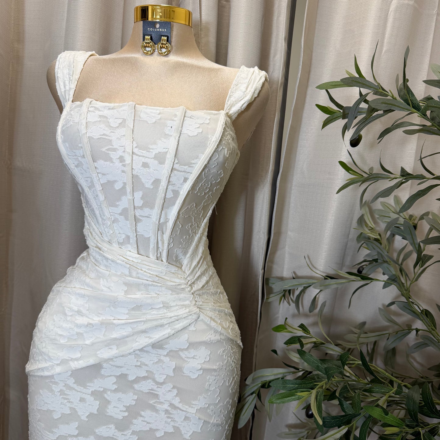 Bustier Bodice With Twist On the Side Maxi Dress-Cream (Copy)