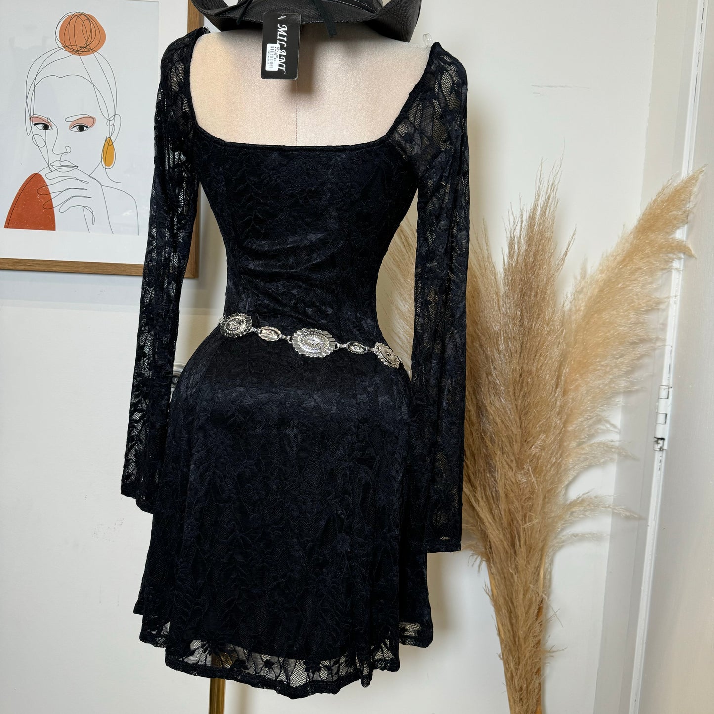 Long Sleeve Lace Dress-Black
