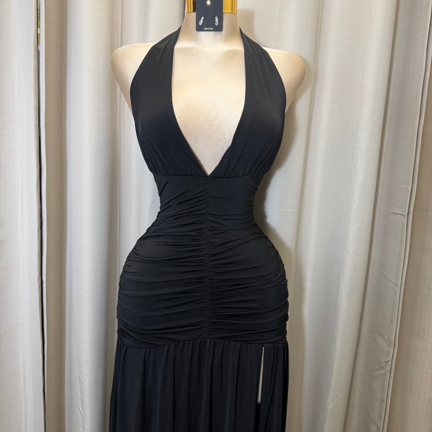 Halter Plunging Neckline Ruched Maxi Dress-black