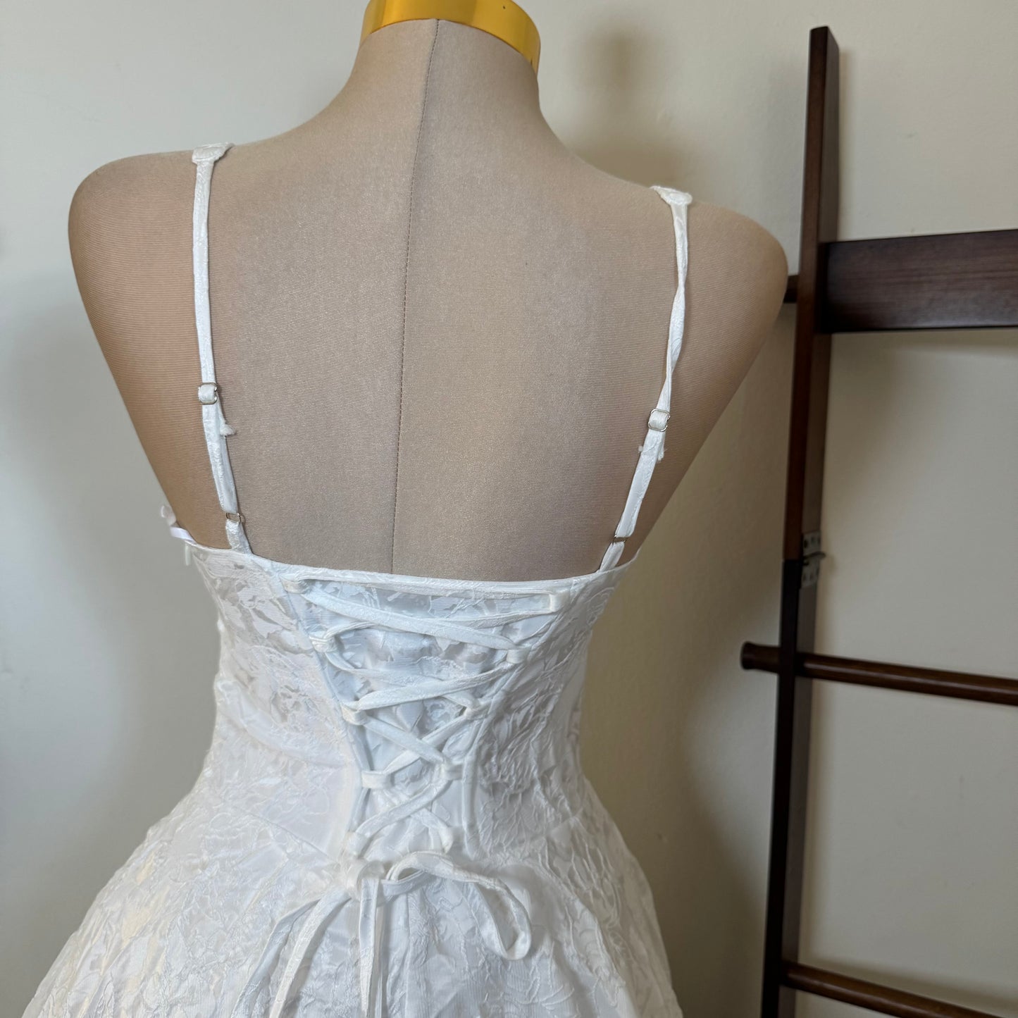 Fleur Corset Midi Dress-White