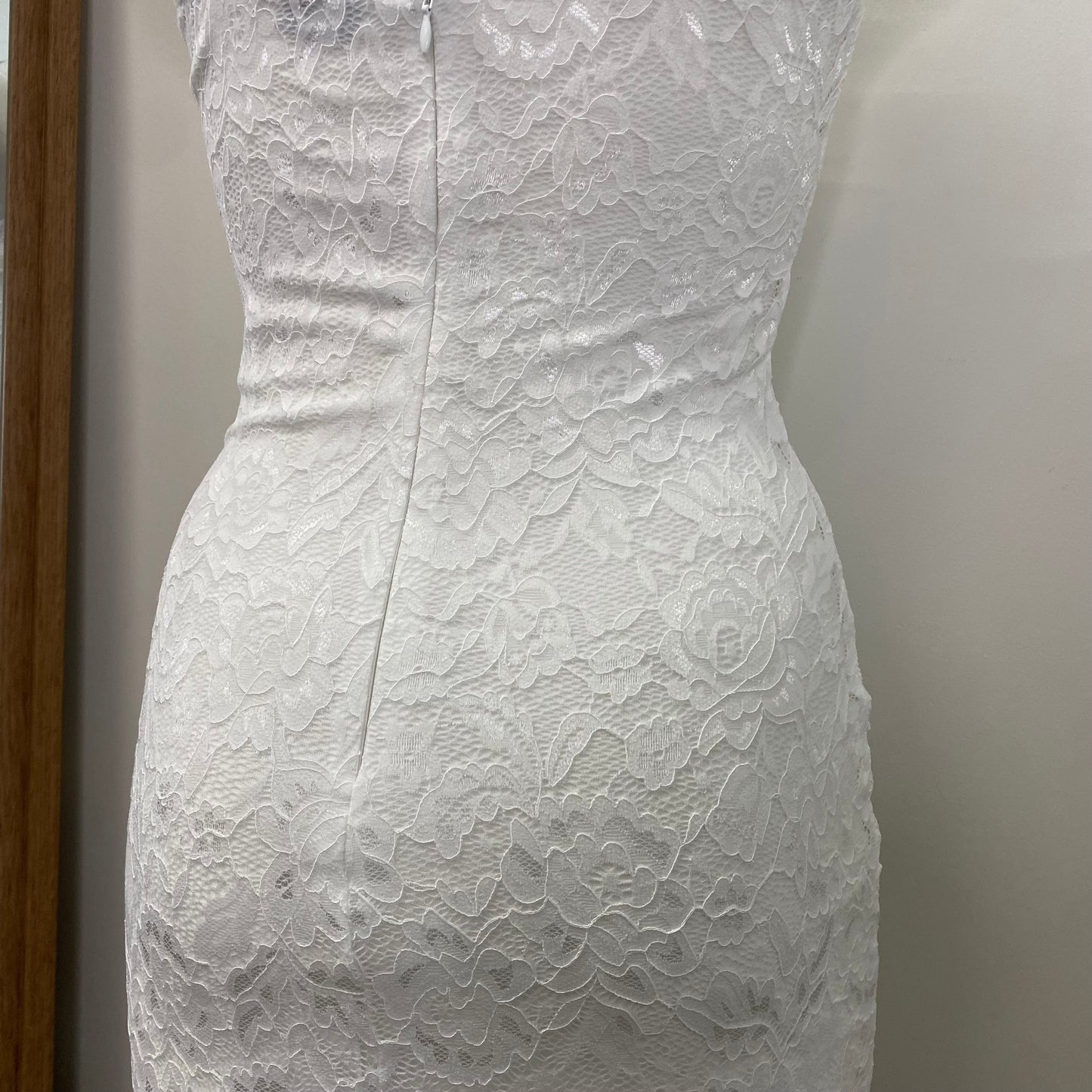 The lace Dress-White