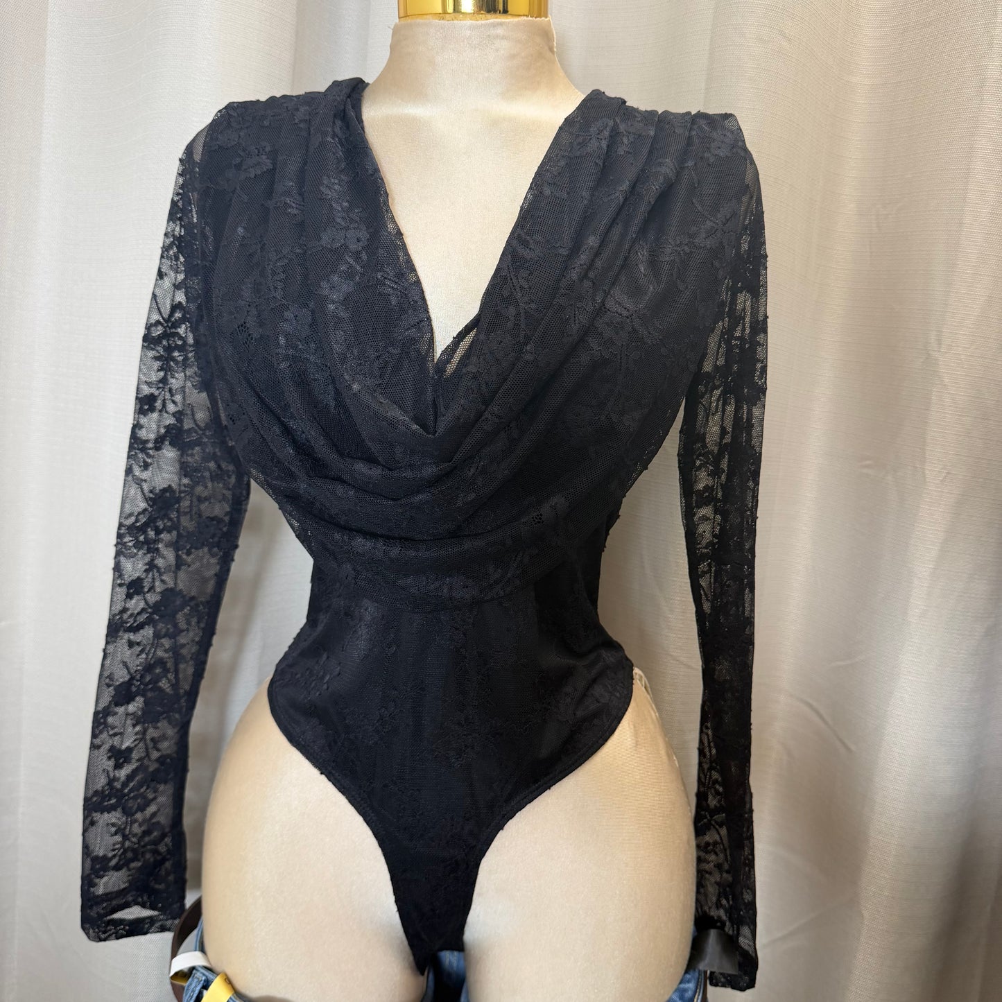 LONG SLEEVE MOCK NECK BODYSUIT- Black