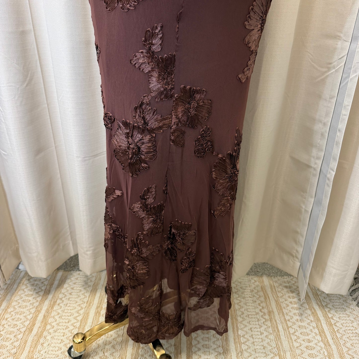 Elegant Floral Appliqué Off shoulder mermaid Maxi Dress-Brown