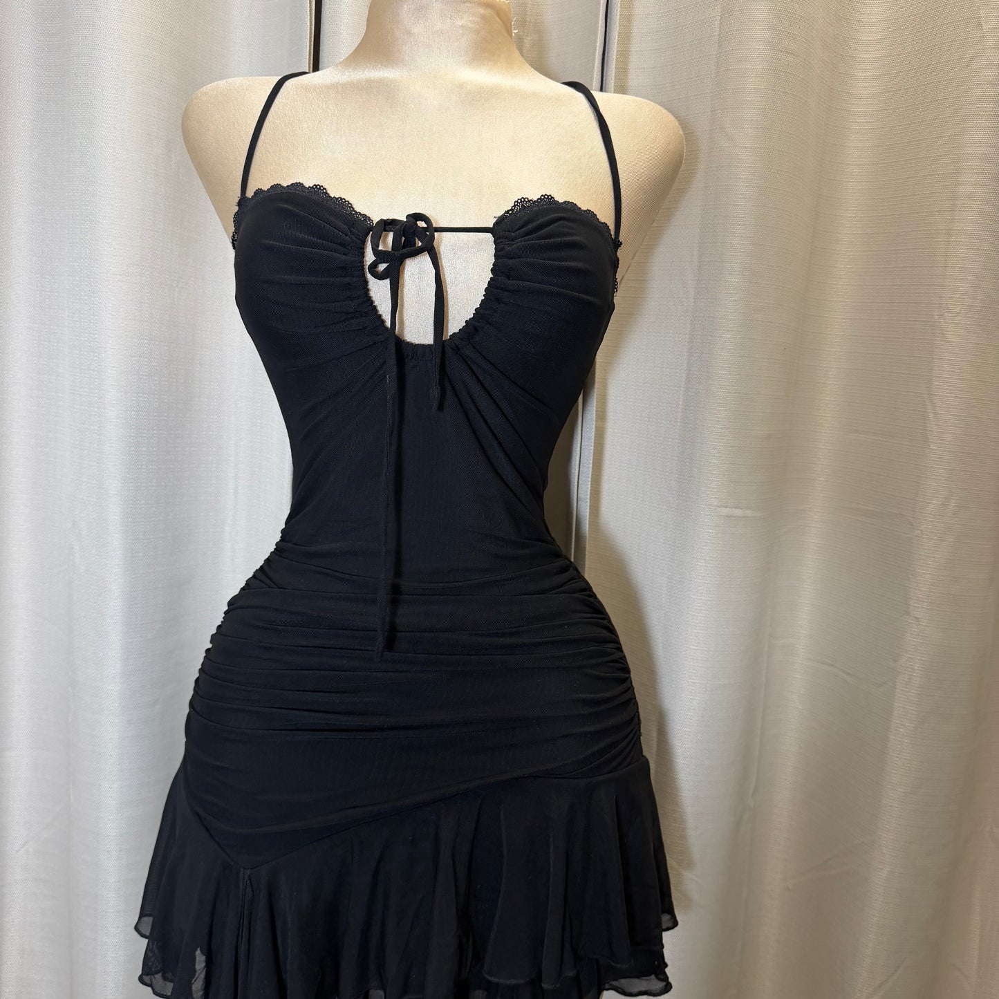 Flower Print Detail Mini Dress with Ruffle-Black