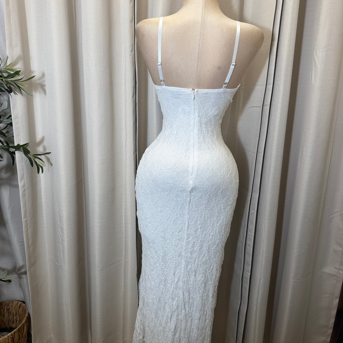 Mismaloya Dress-Lace White