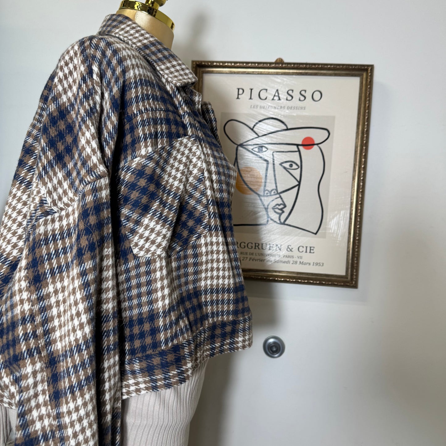 Cropped Button Down Plaid Jacket-Navy