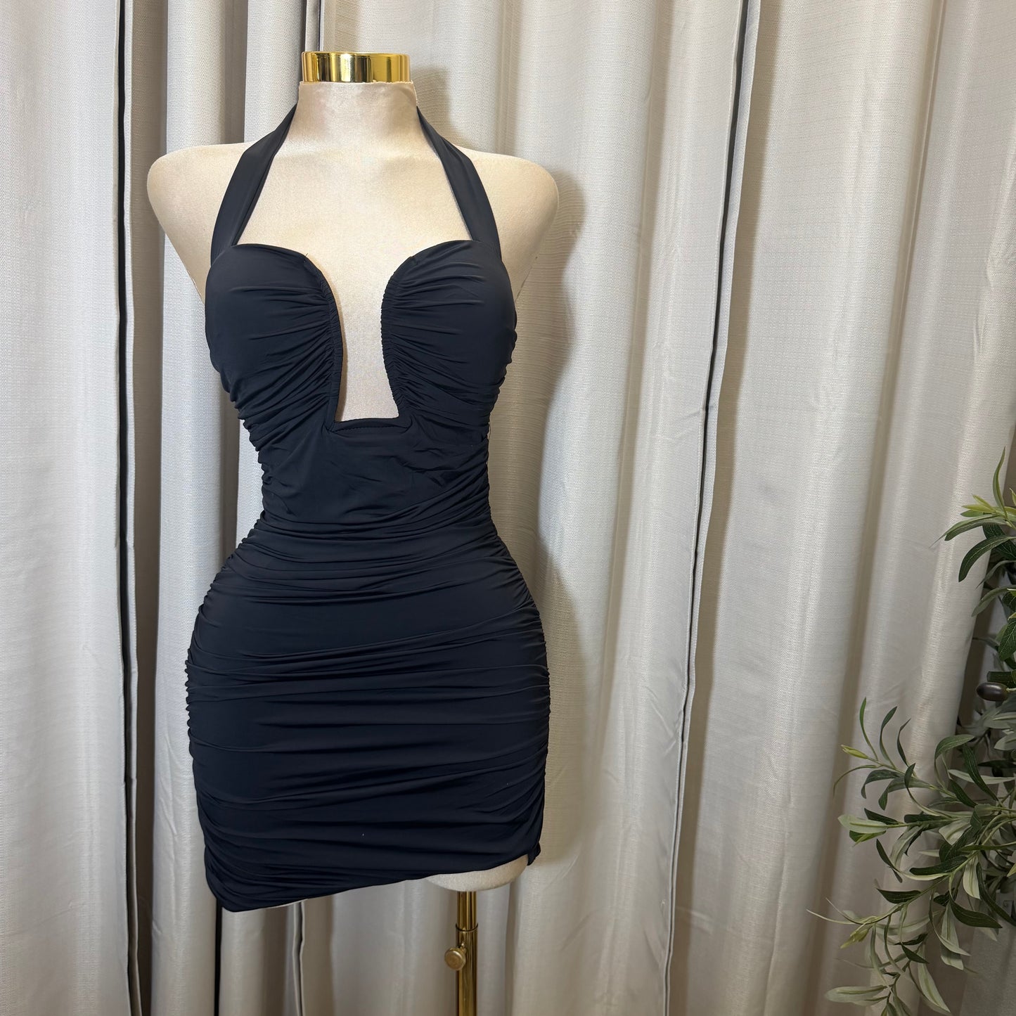WIRE INSERT HALTER RUCHED MINI DRESS-Black