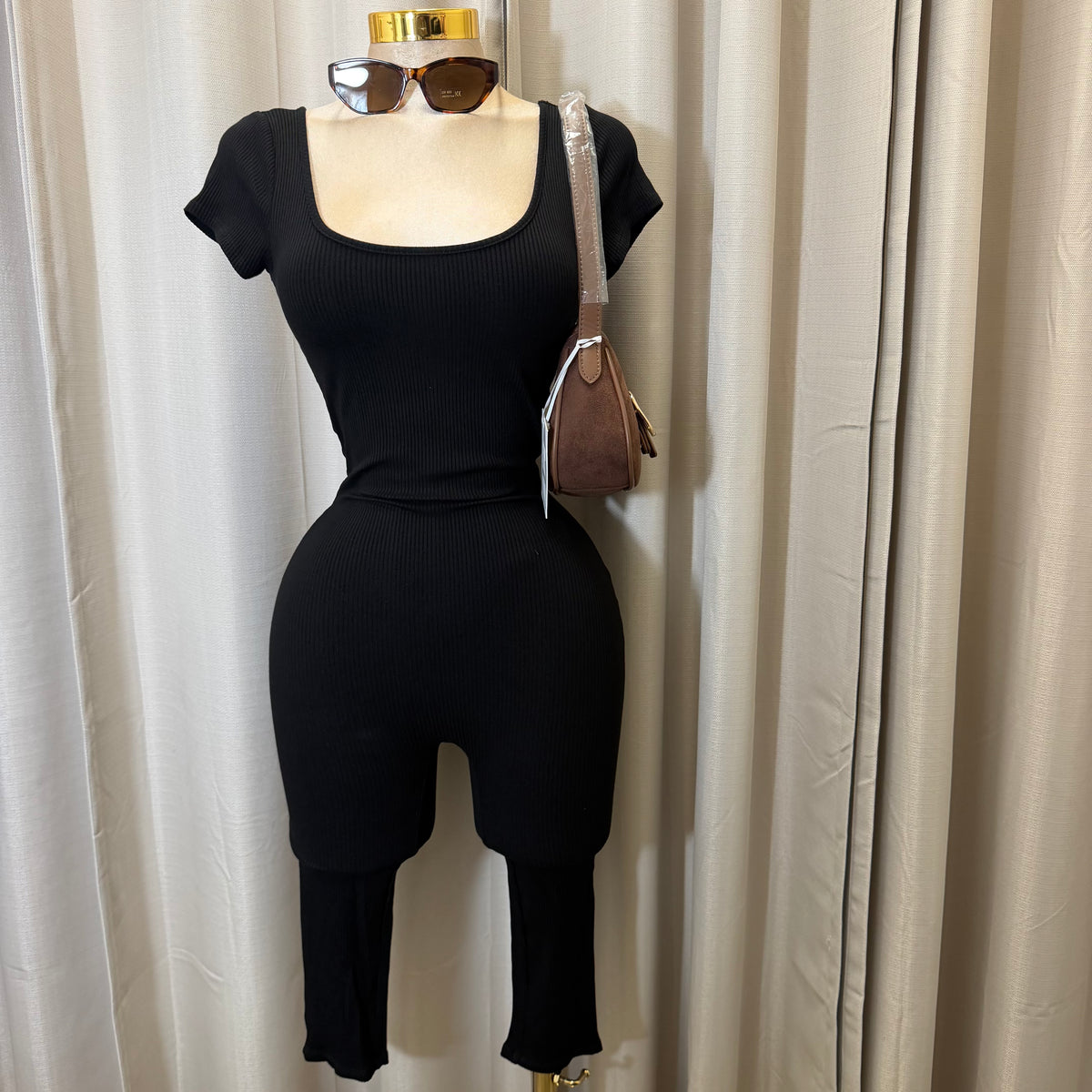 Short sleeve Capri Romper-Black