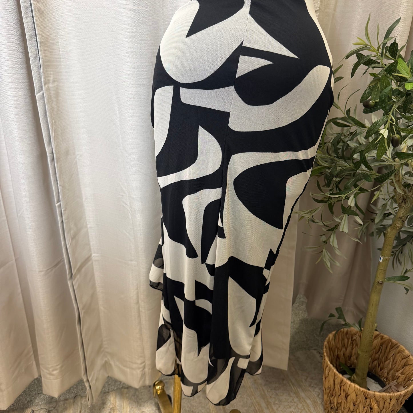 Mismaloya Mesh Dress-White/Black