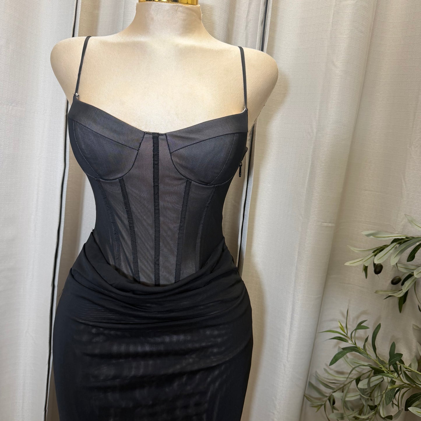 LACE-UP BACK DETAIL CORSET MIDI DRESS-black