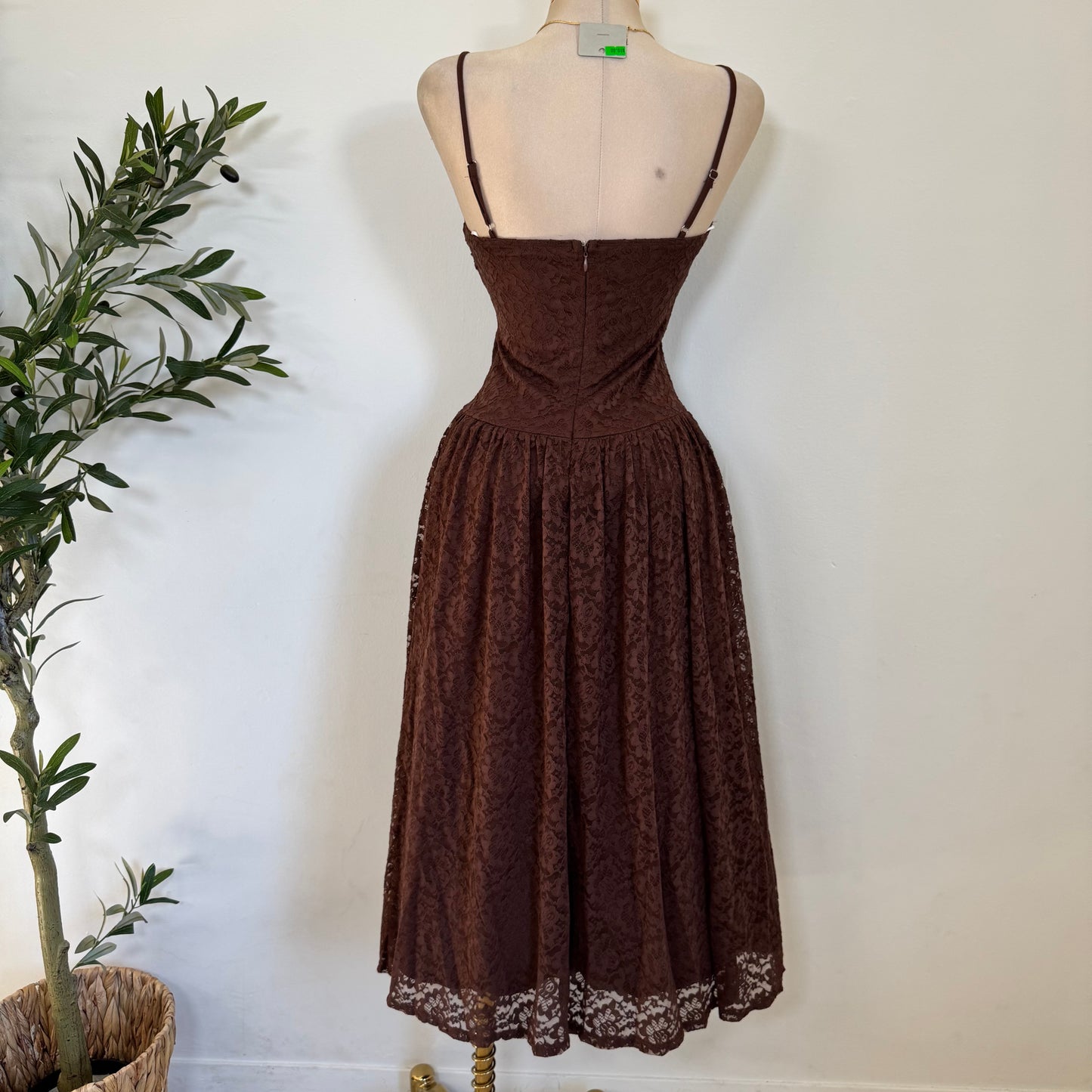 Lace Midi Flare Dress-Brown
