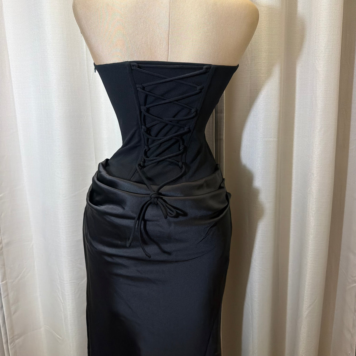 Satin Strapless Sweetheart Neckline Cowl Hip lace Maxi Dress-Black