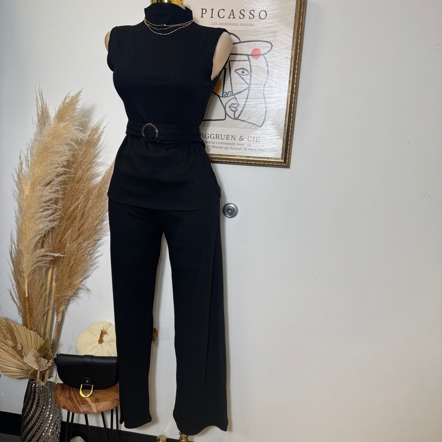 Sleeveless Mock neck with Belt rib knit Top and Wide Rib Knit pants-Black