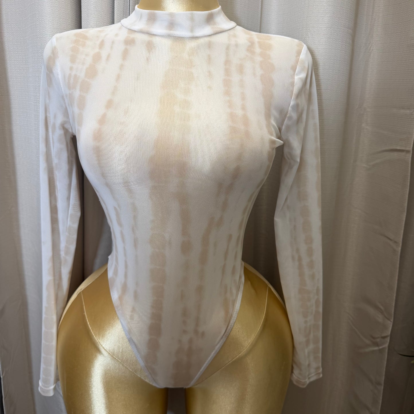 Flower Round Neck Long Sleeve Mesh Top-White