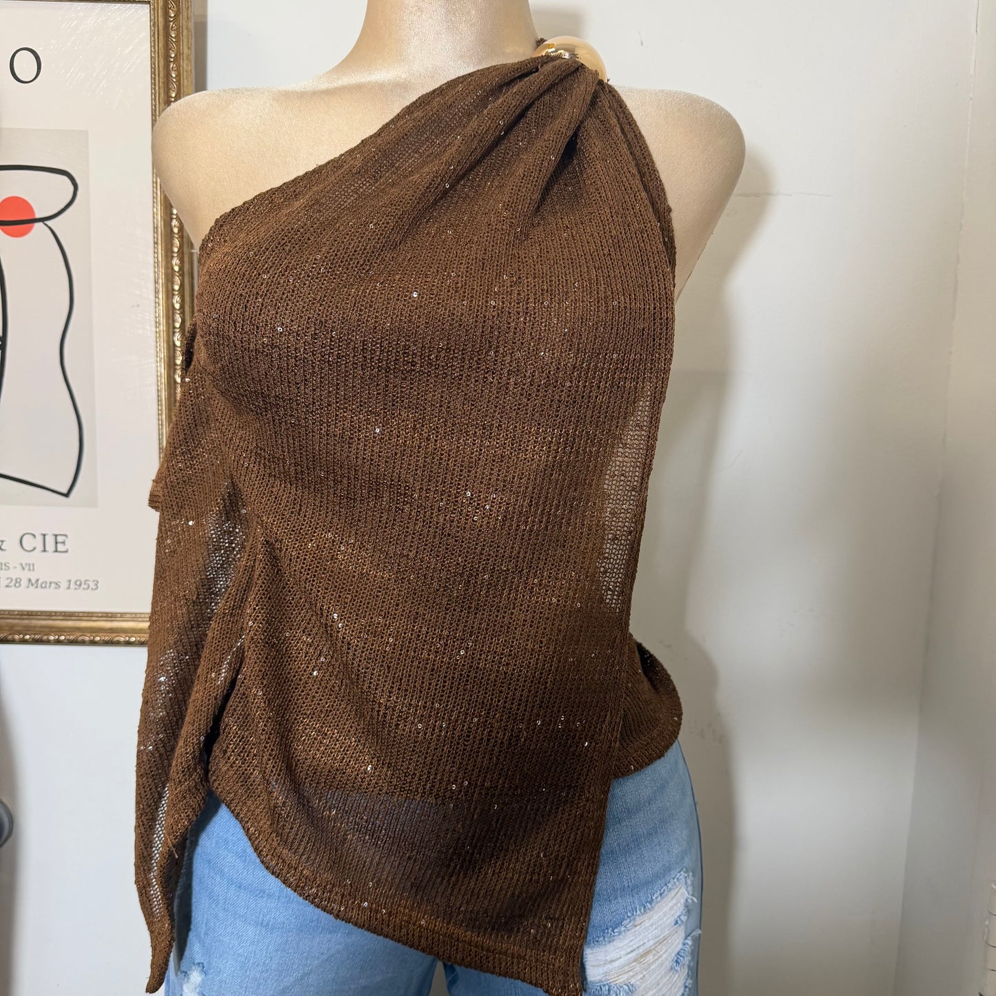 One Shoulder Trim Detail Top-Brown