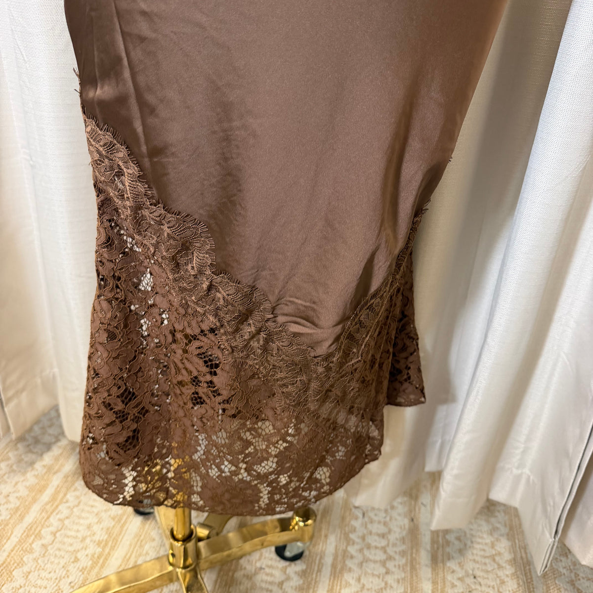 Lace satin Midi Skirt-Caramel