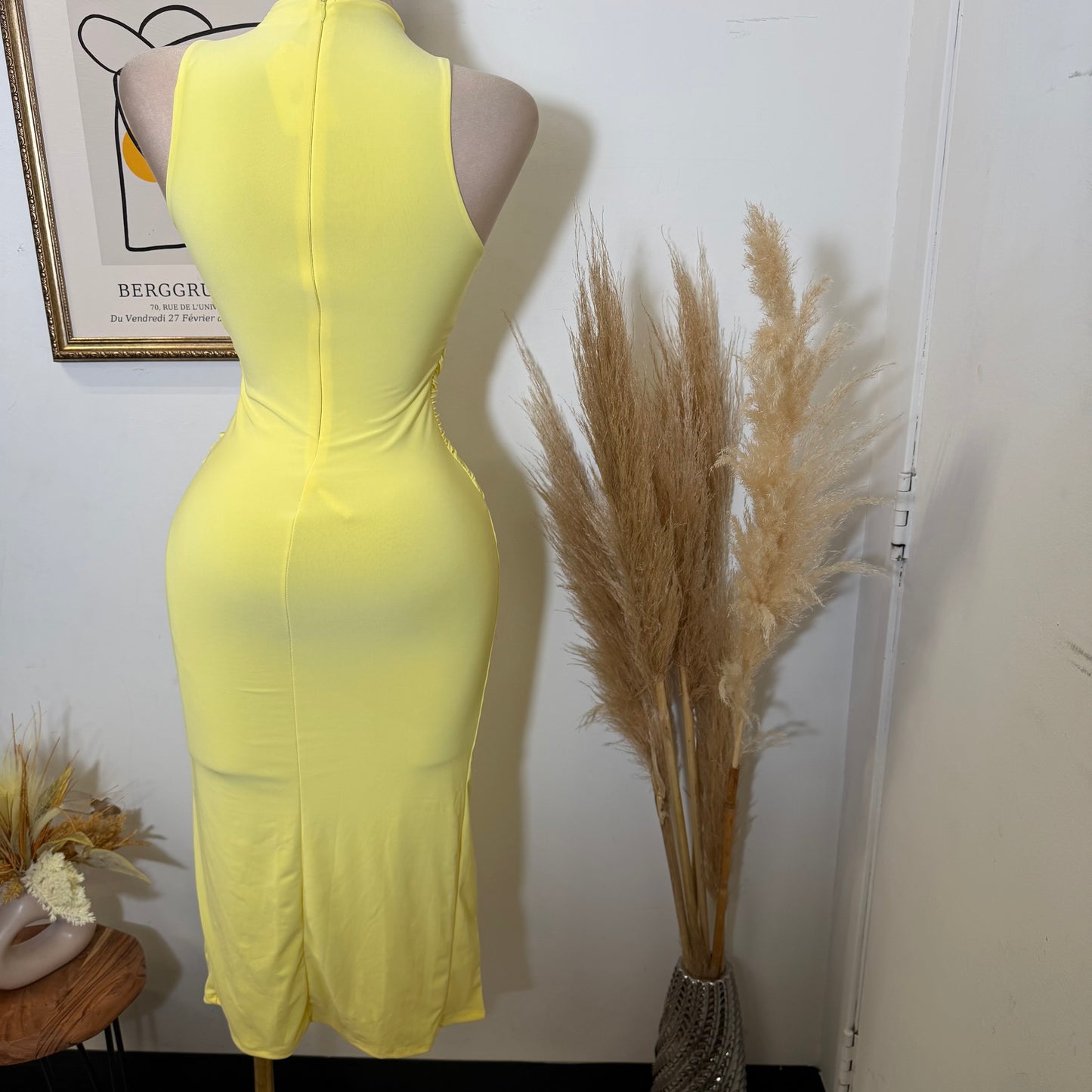 Sleeveless Front trim Midi Dress-Yellow