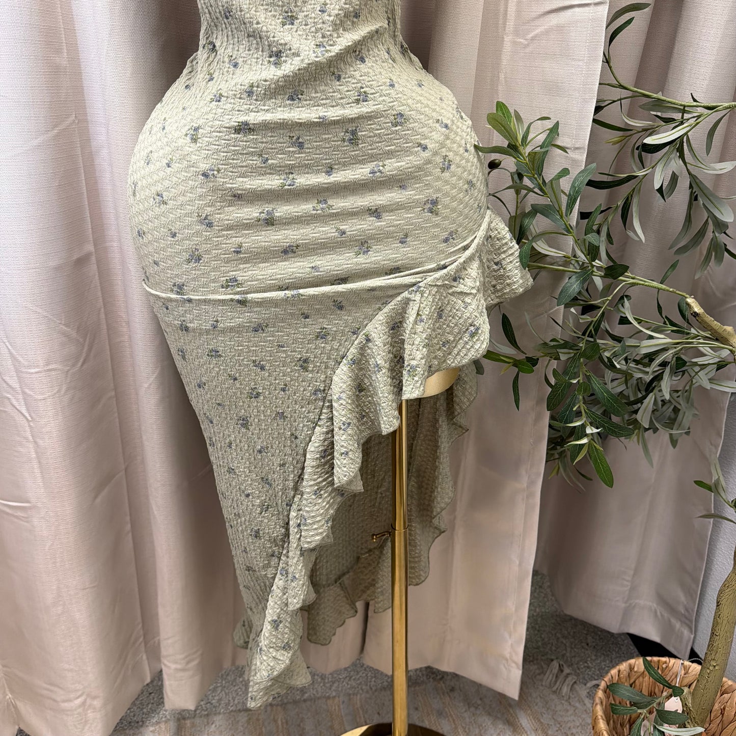 Floral printed open back maxi Dress-Sage