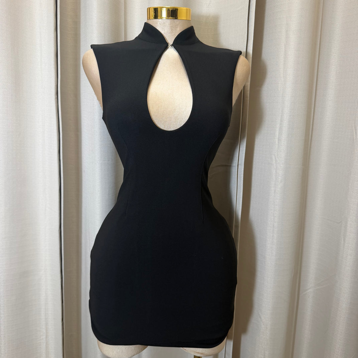 Mock Neck keyhole Mini Dress-Black