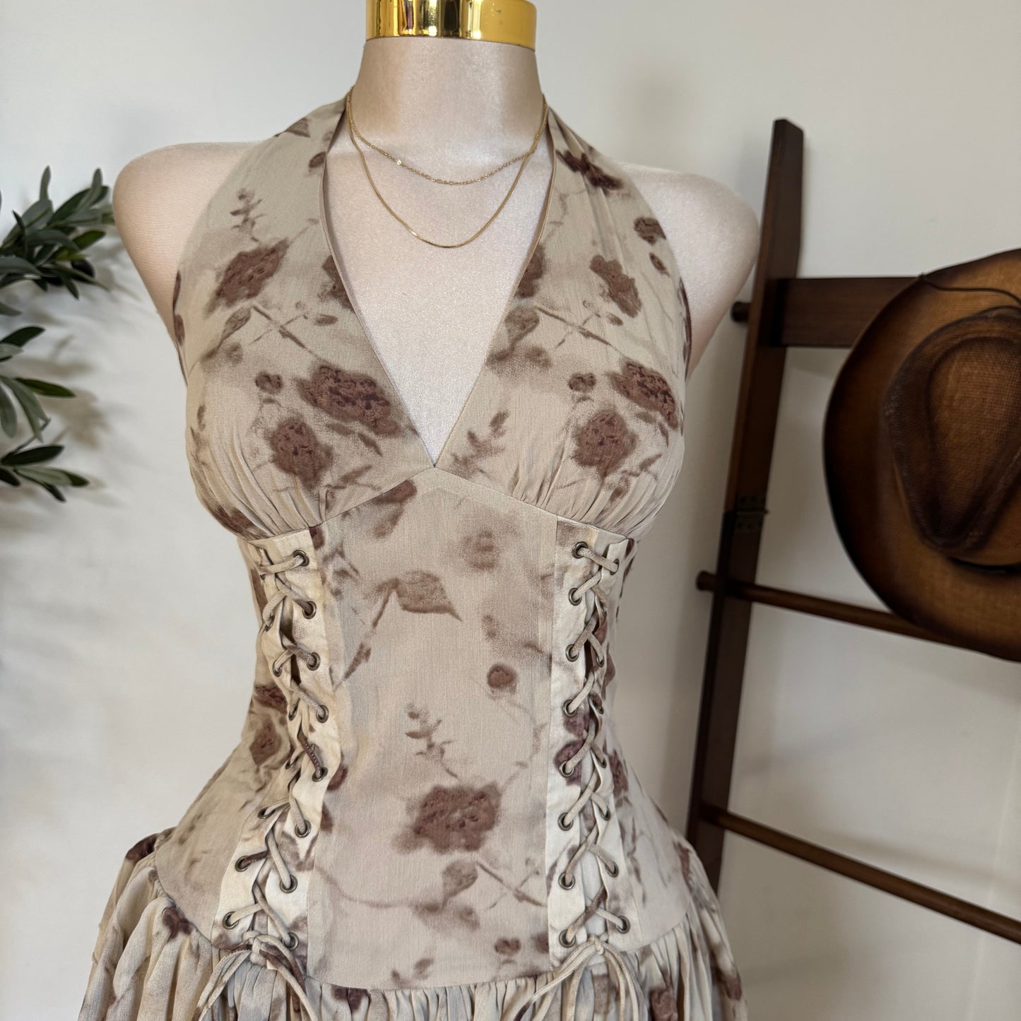 Halter eyelet inset ruffle Flare mini Corset Dress-Brown