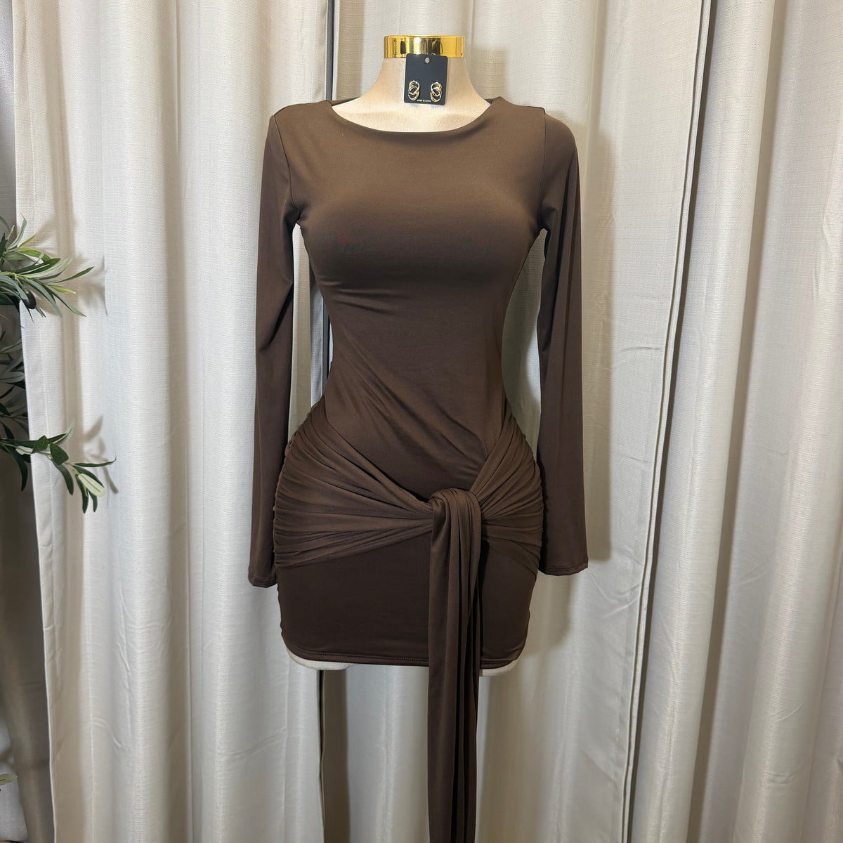 Long sleeve Dress with front Detail-Brown