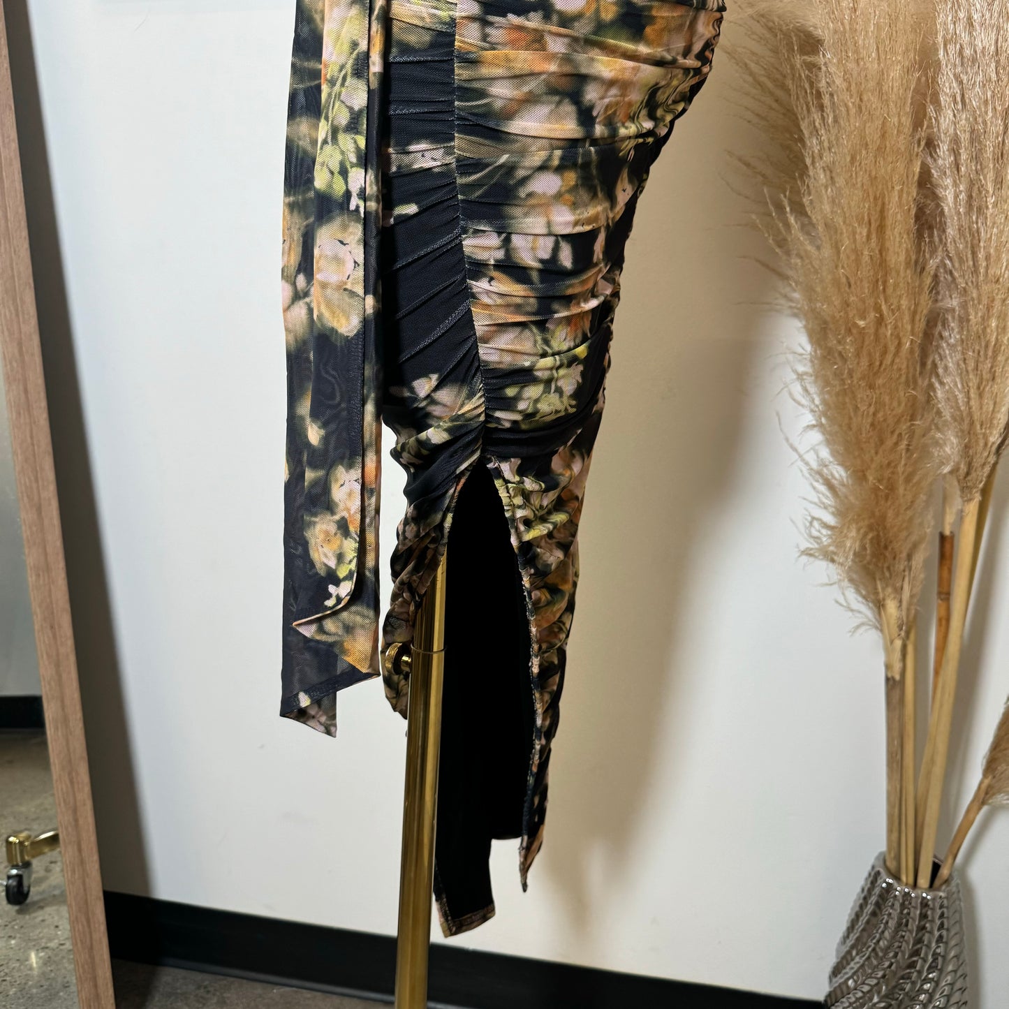 Evonne Dress-Floral Black