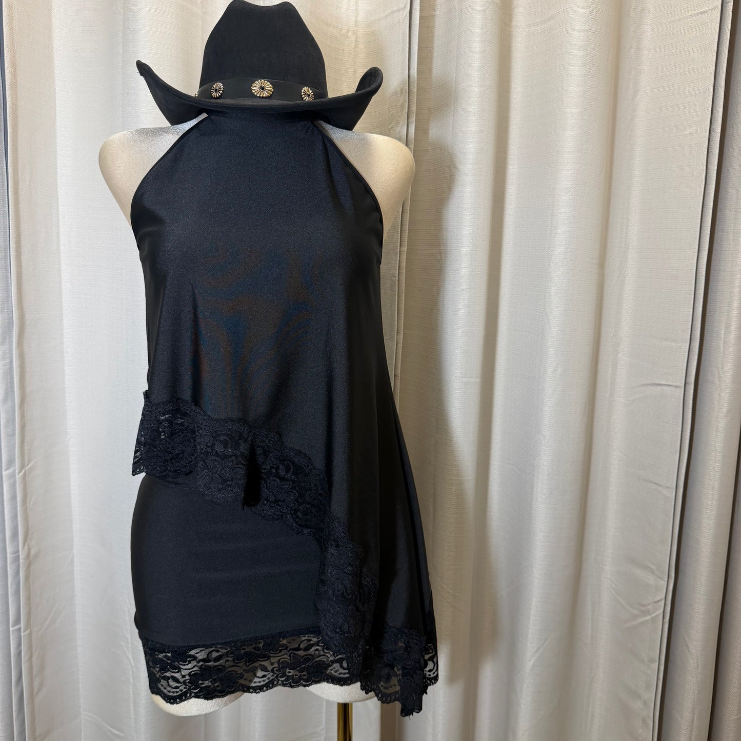 Asymmetrical Lace Skirt Set-Black