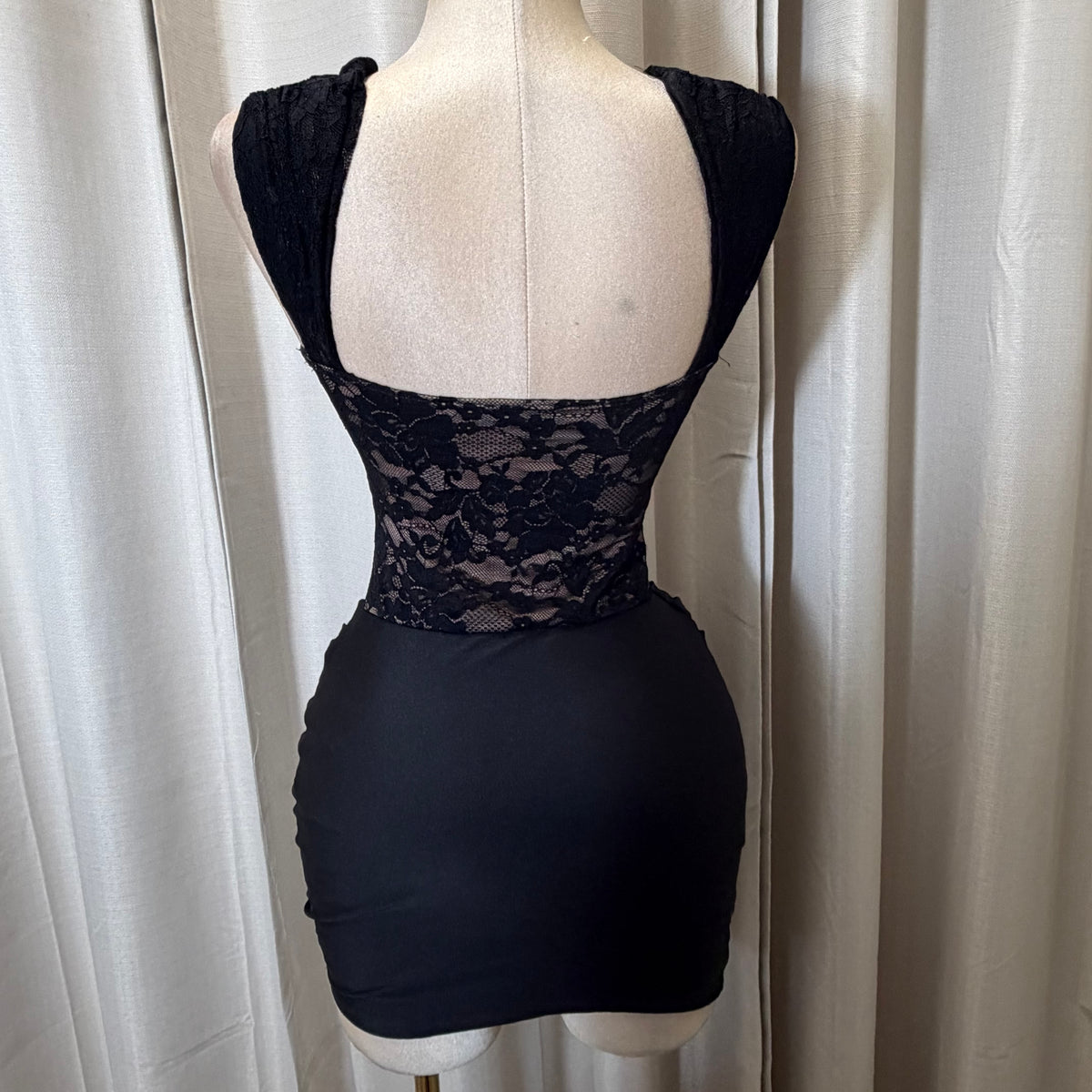 Lace off shoulder Pleated Drape Mini Dress-Black