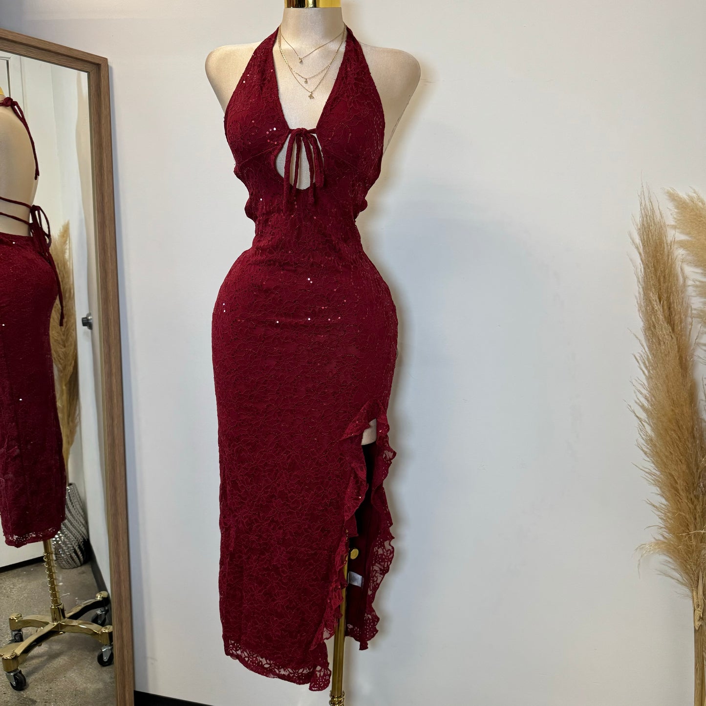 All eyes on me Halter Maxi Dress-Burgundy