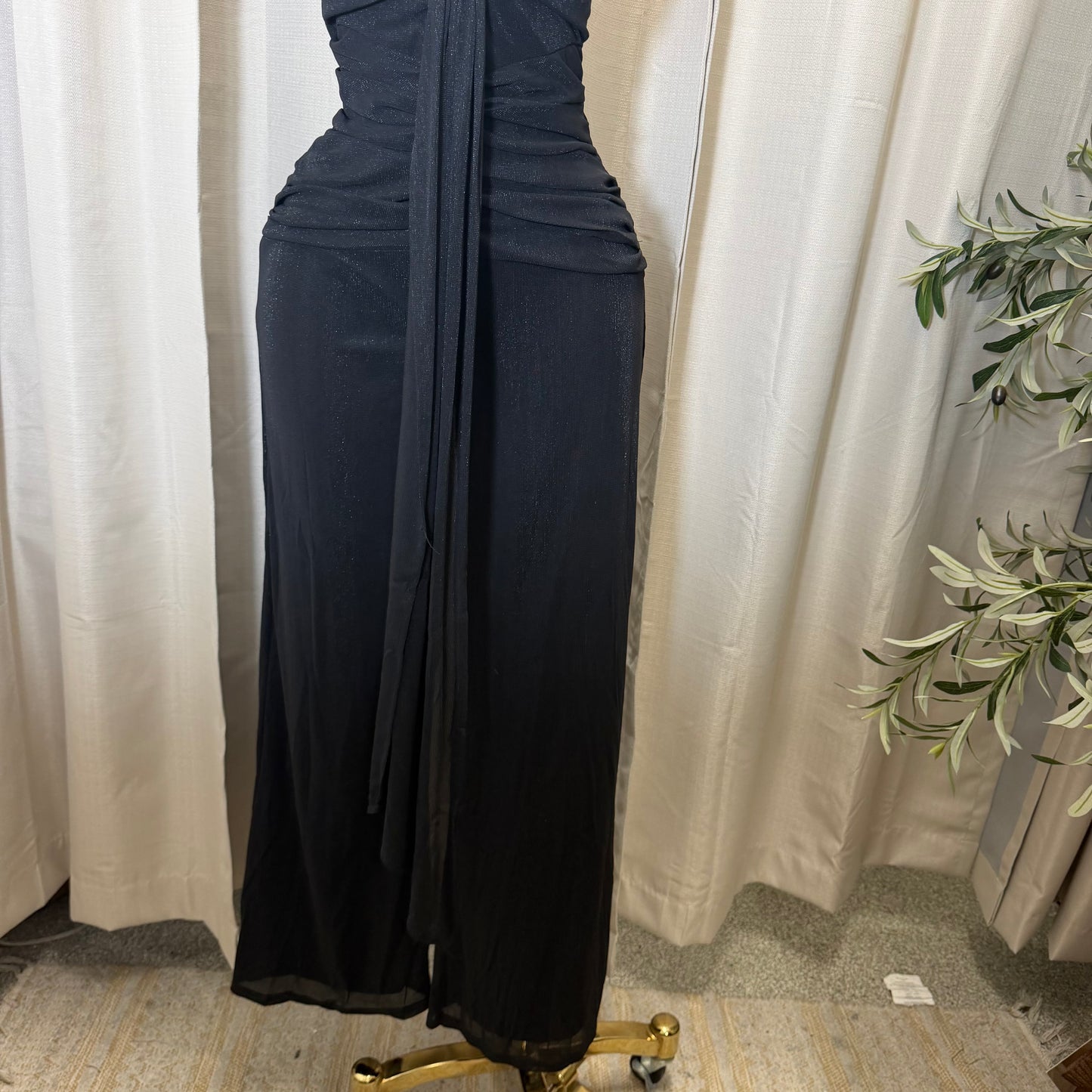 HALTER NECK WIRE WITH SASH JUMPSUIT-Black