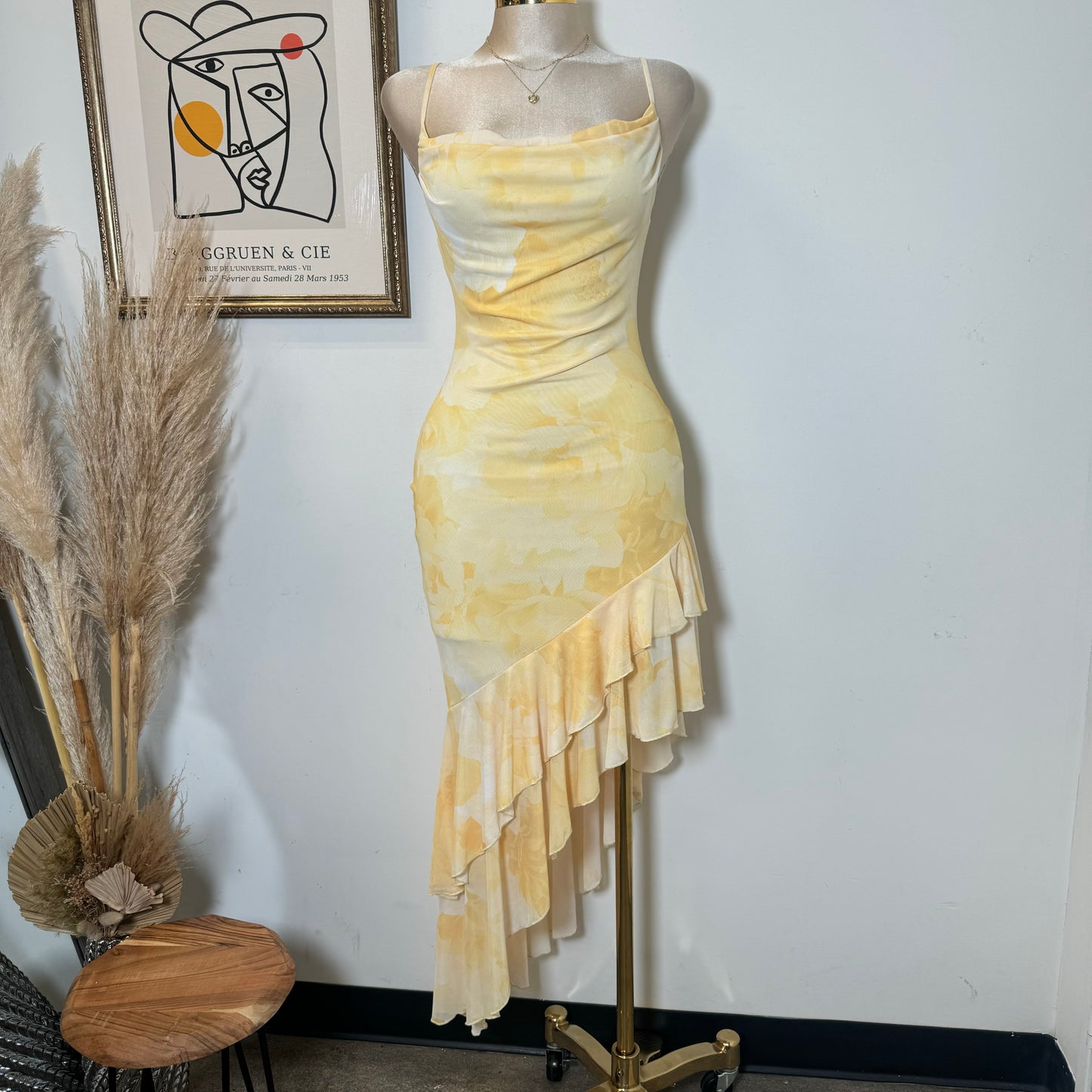 Solecito Open Slit Dress-Yellow