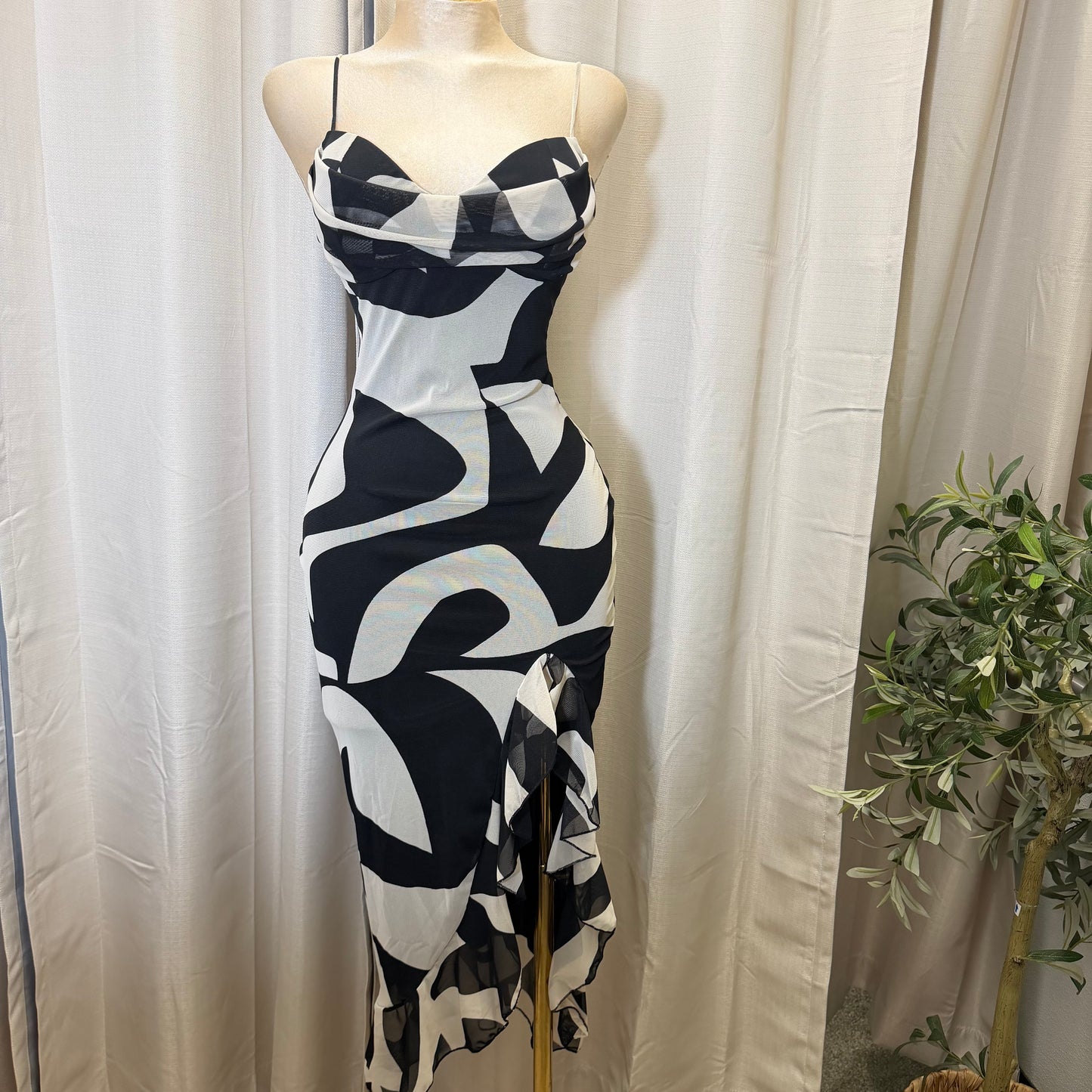 Mismaloya Mesh Dress-White/Black