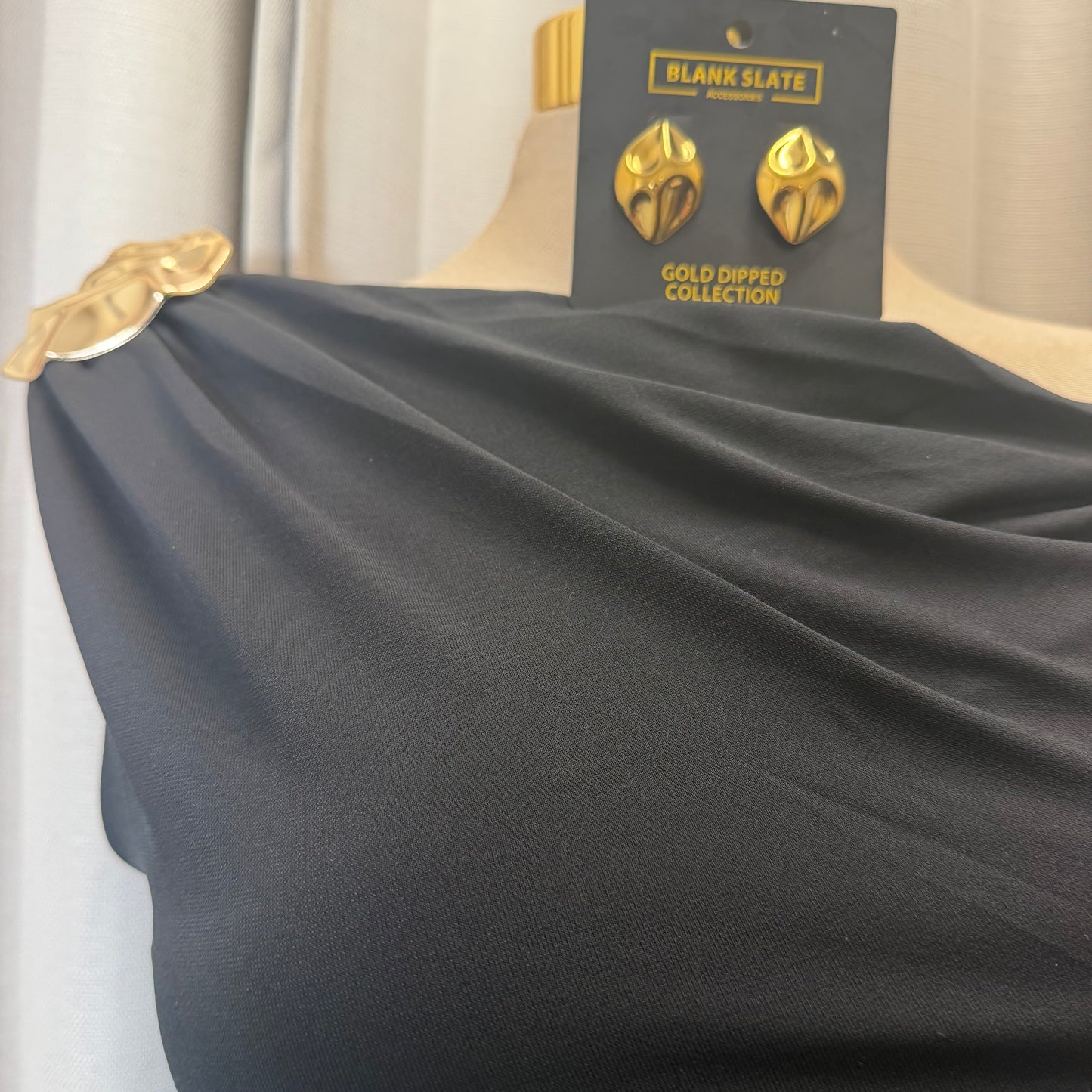 Asymmetric shoulder Gold Detail-Black