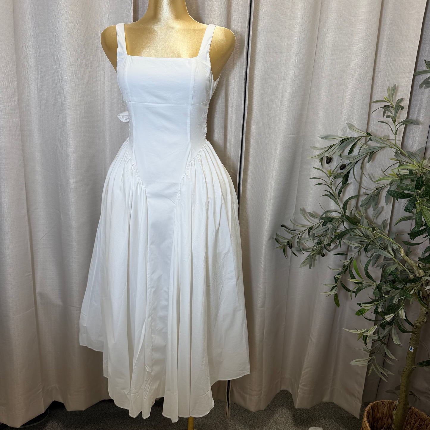 Poplin Back Ribbon MIdi Dress-White