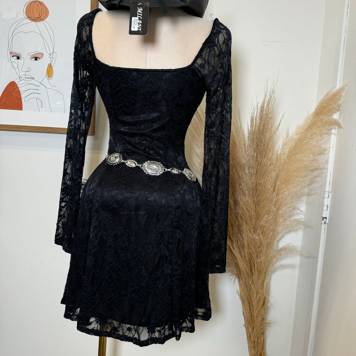 Long Sleeve Lace Dress-Black