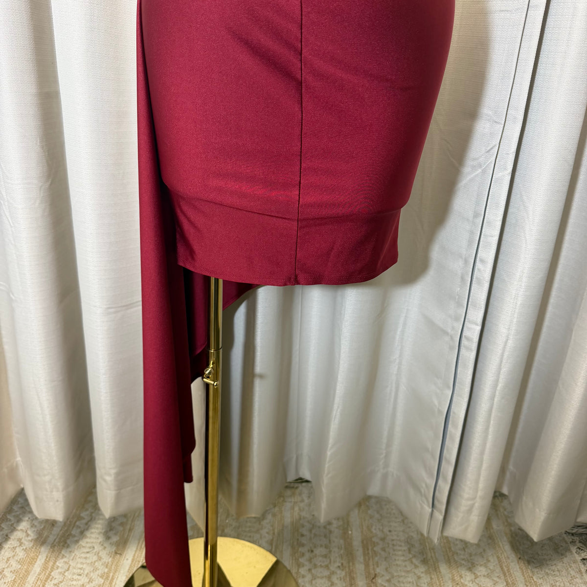 One shoulder Scarf-Burgundy