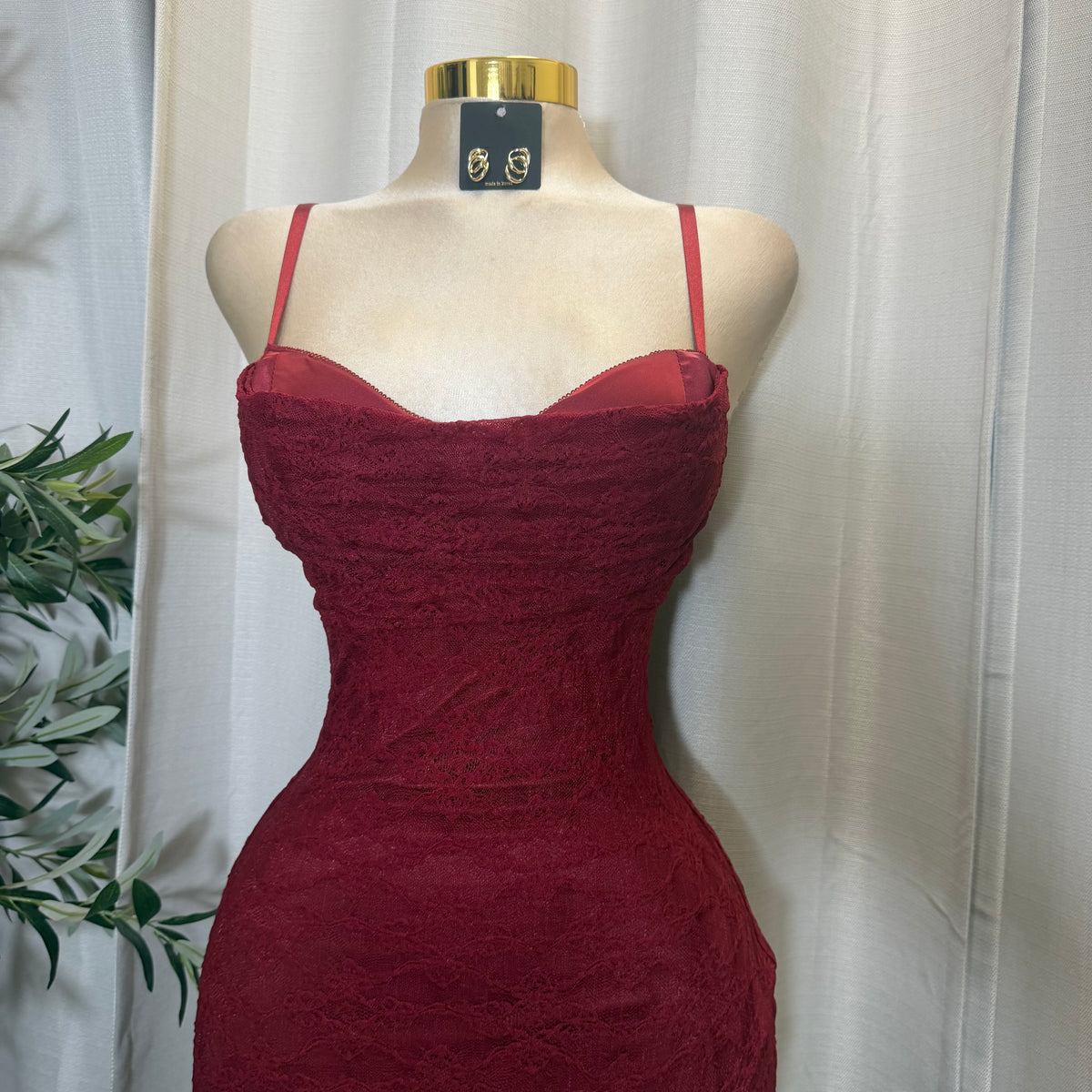 Mismaloya Dress-Lace Burgundy