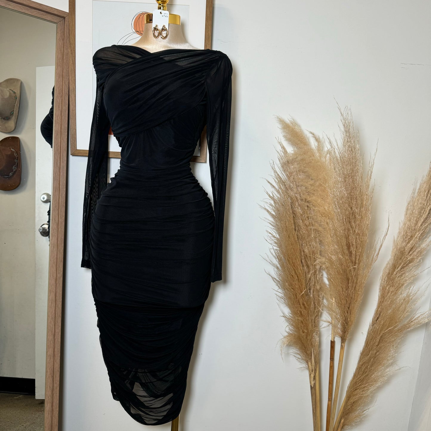 Long Sleeve Mesh Surplus Front Ruched Midi Dress-Black