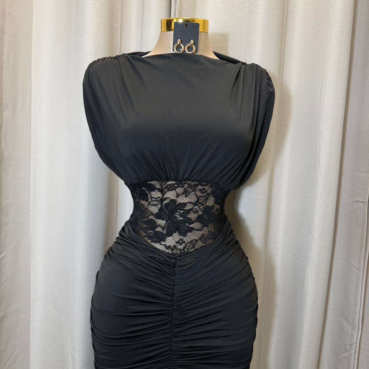 Short sleeve Lace Maxi Dress-Black