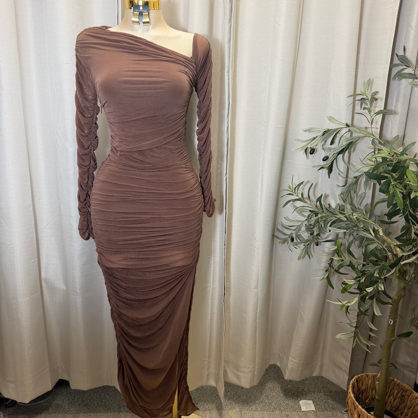 LONG SLEEVES ASSYMETRICAL HEM MAXI DRESS-Brown