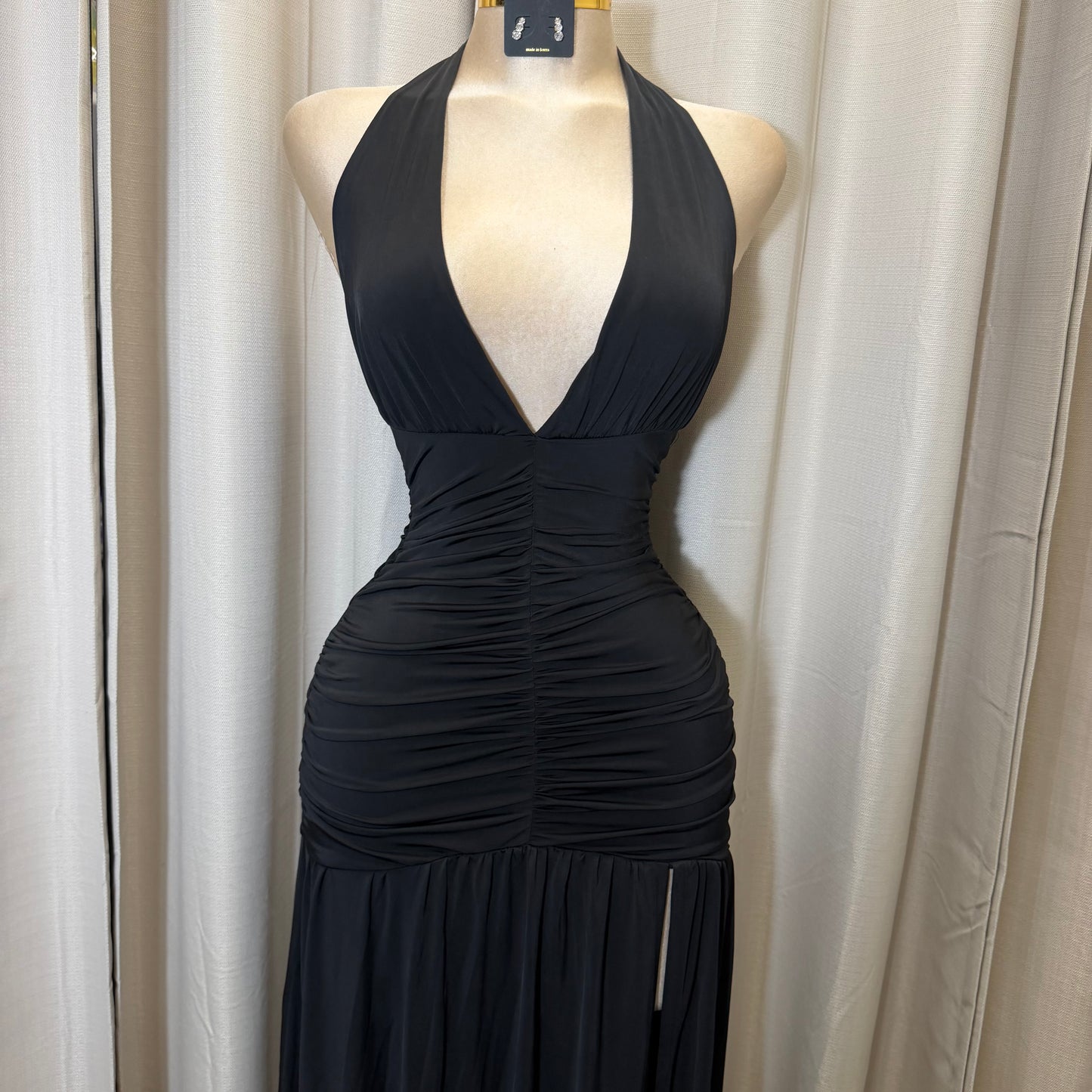 Halter Plunging Neckline Ruched Maxi Dress-black