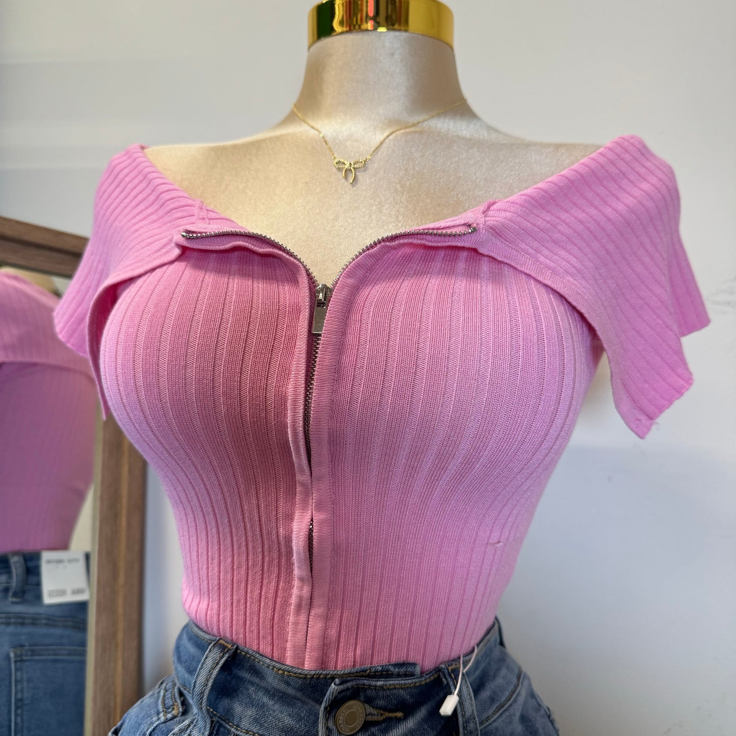 Solid Off Shoulder Top-Pink