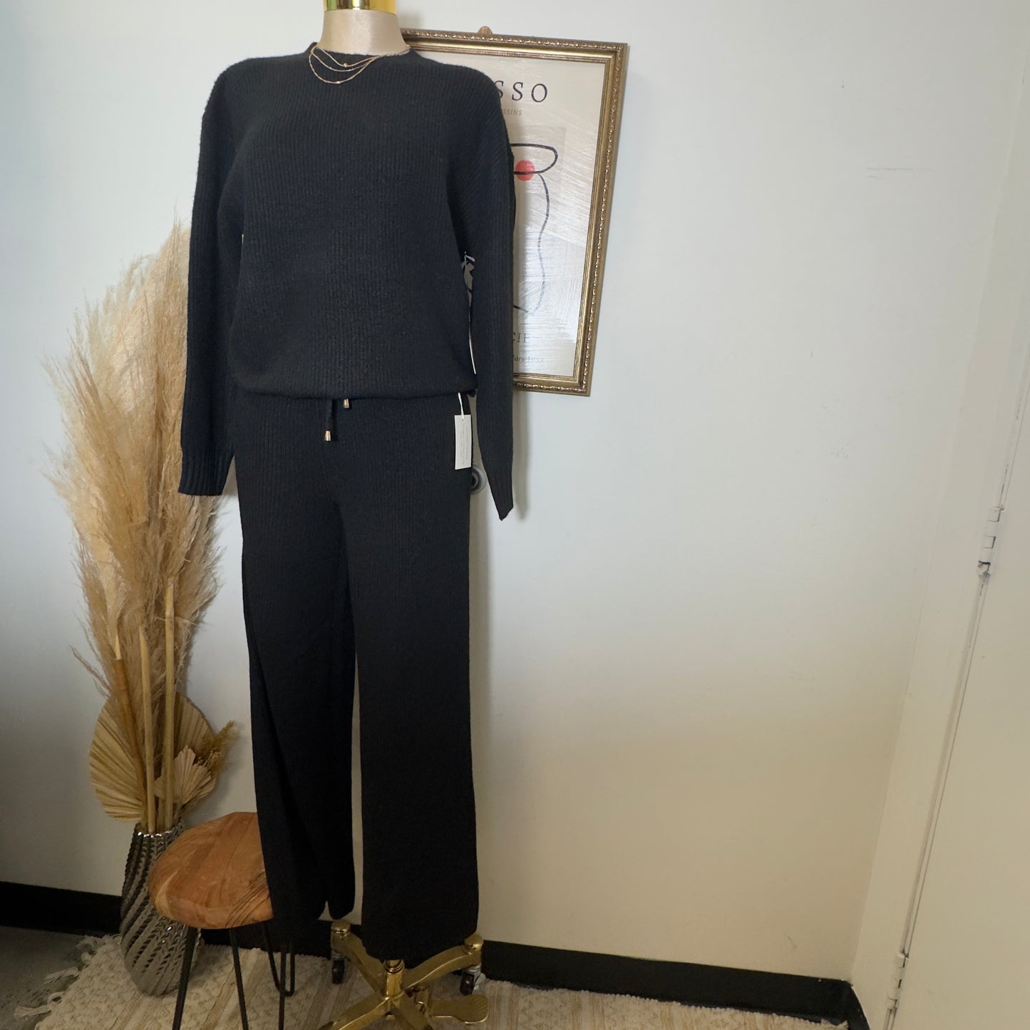 Crew Neck Pullover sweater and Pants Set-Black