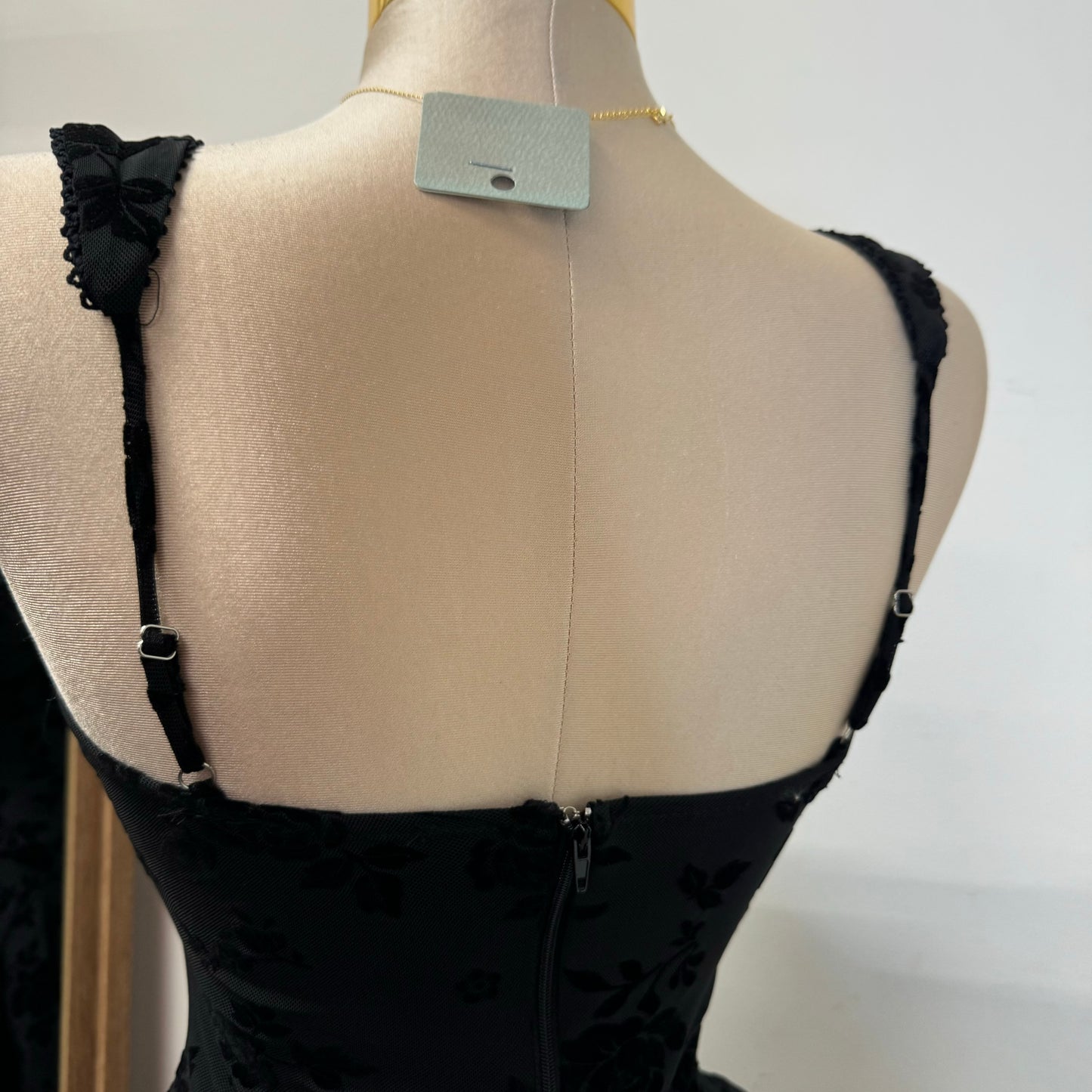 Floral Lace Trim Dress-Black/Black