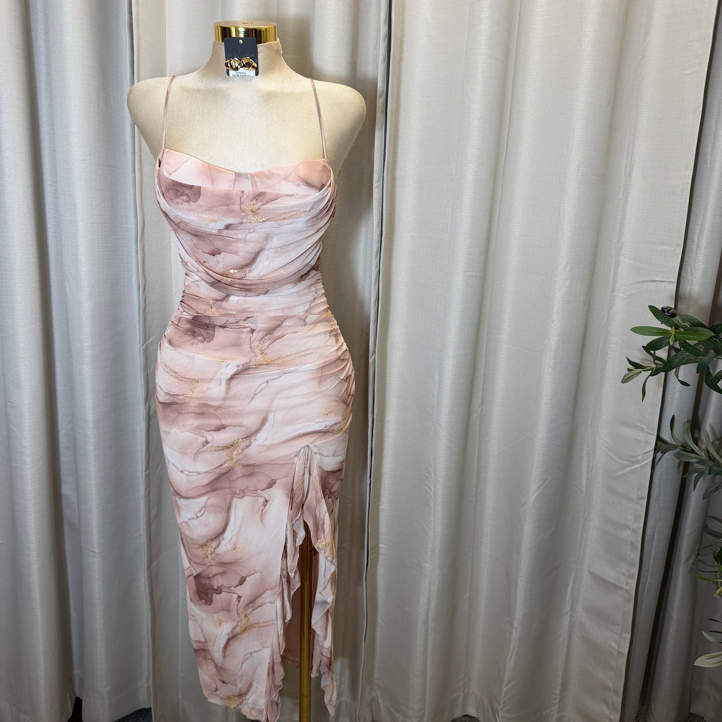 SLEEVELESS COWL DRESS-Brown