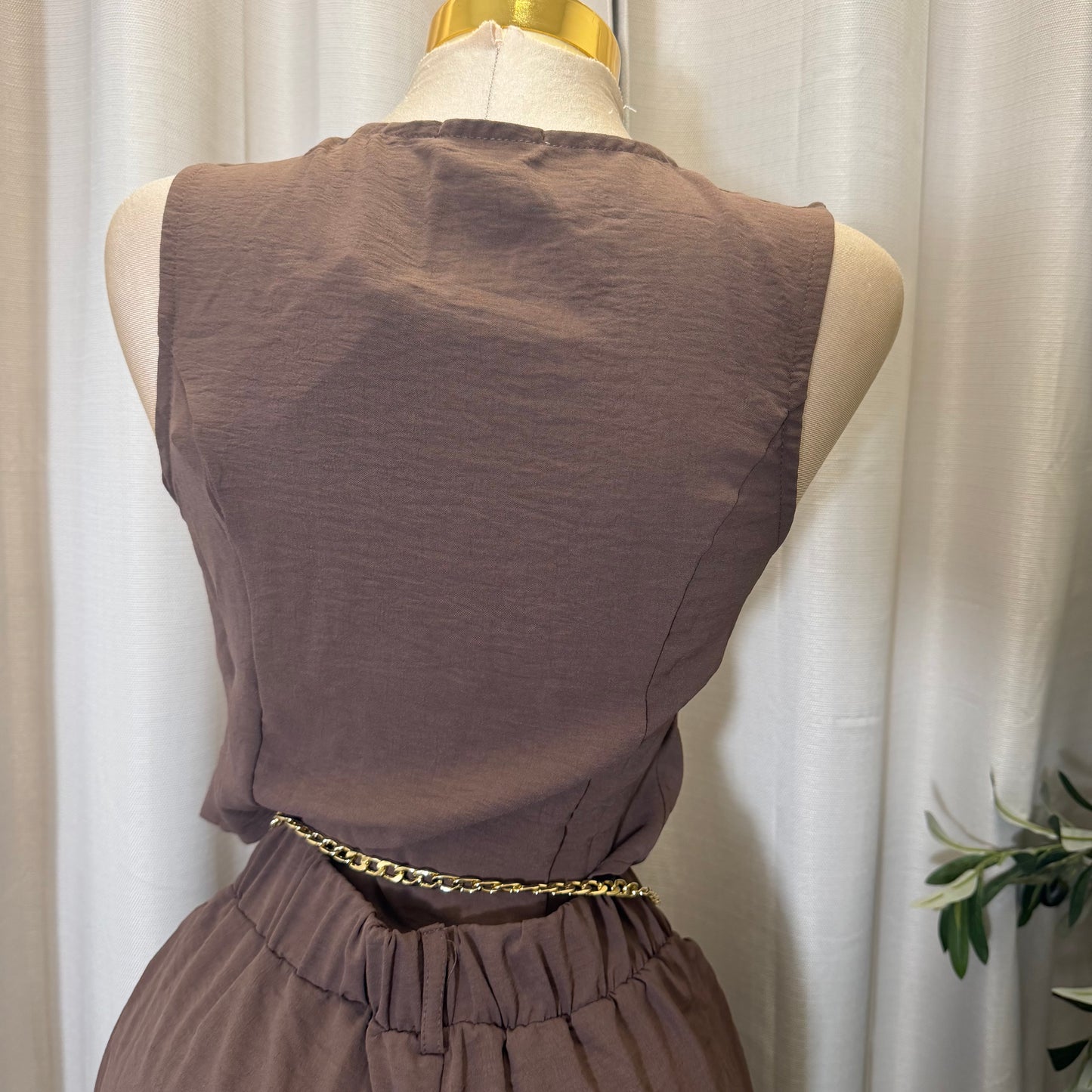 Front button Down Crop Top and Chain Belt Wide leg pant set-brown