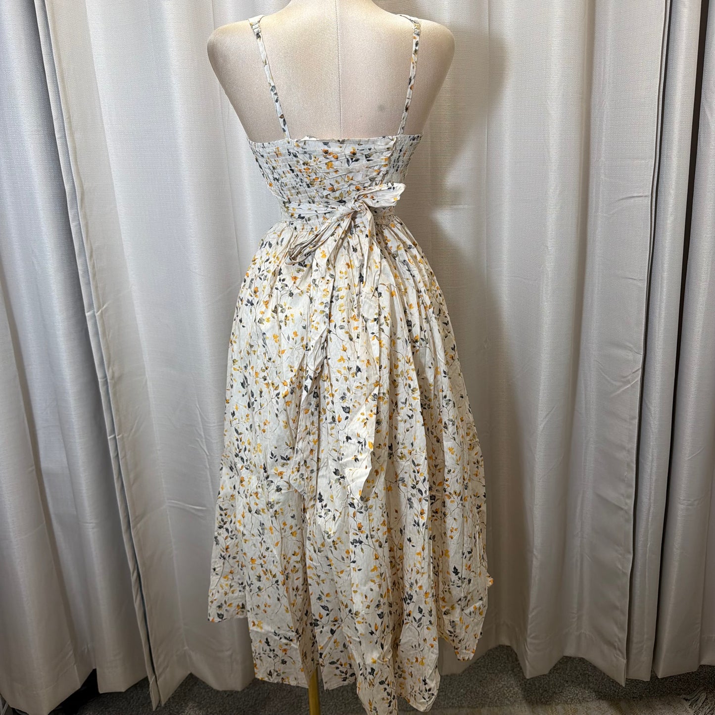 Daisy Floral Sweetheart fit and Flare Midi Dress-Yellow