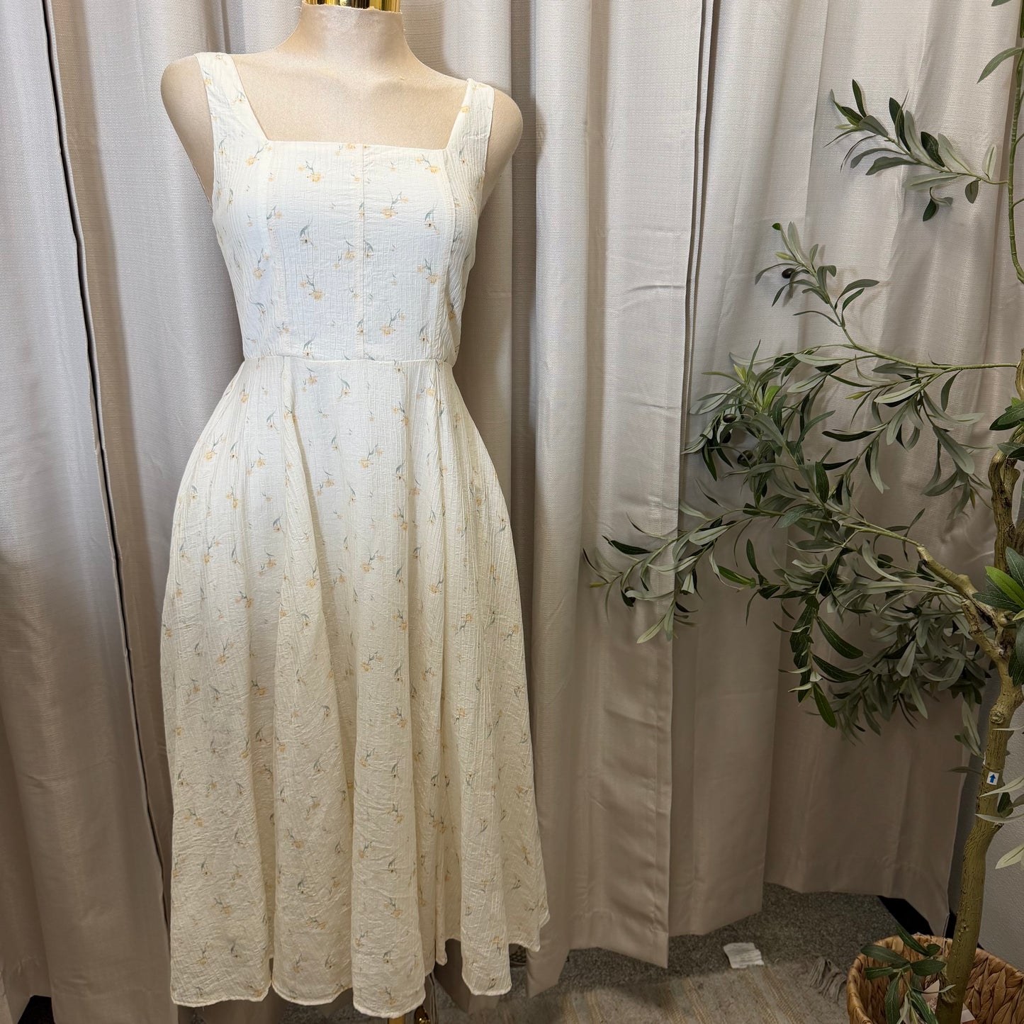 Floral Square Neck Midi Dress-Floral Print