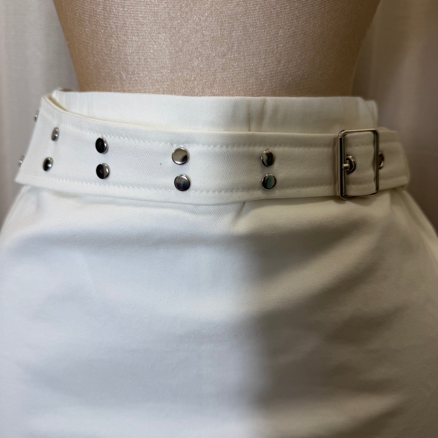 Belted Stretchy Skort-white
